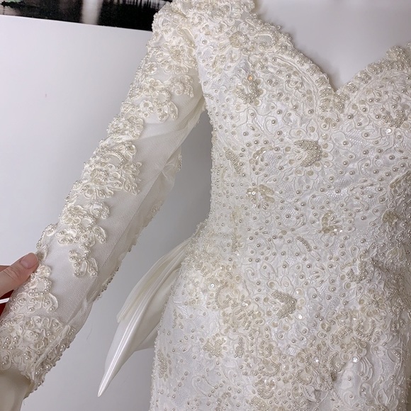 Mori Lee Vintage 80s 90s Beaded Sequins White and Ivory Wedding Dress Size 8 - Picture 4 of 16